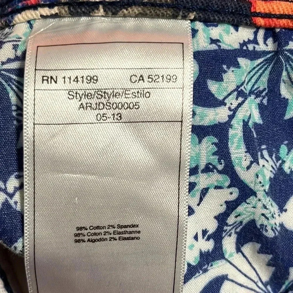 Roxy Denim Floral Print Raw Hem Shorts - Picture 10 of 10